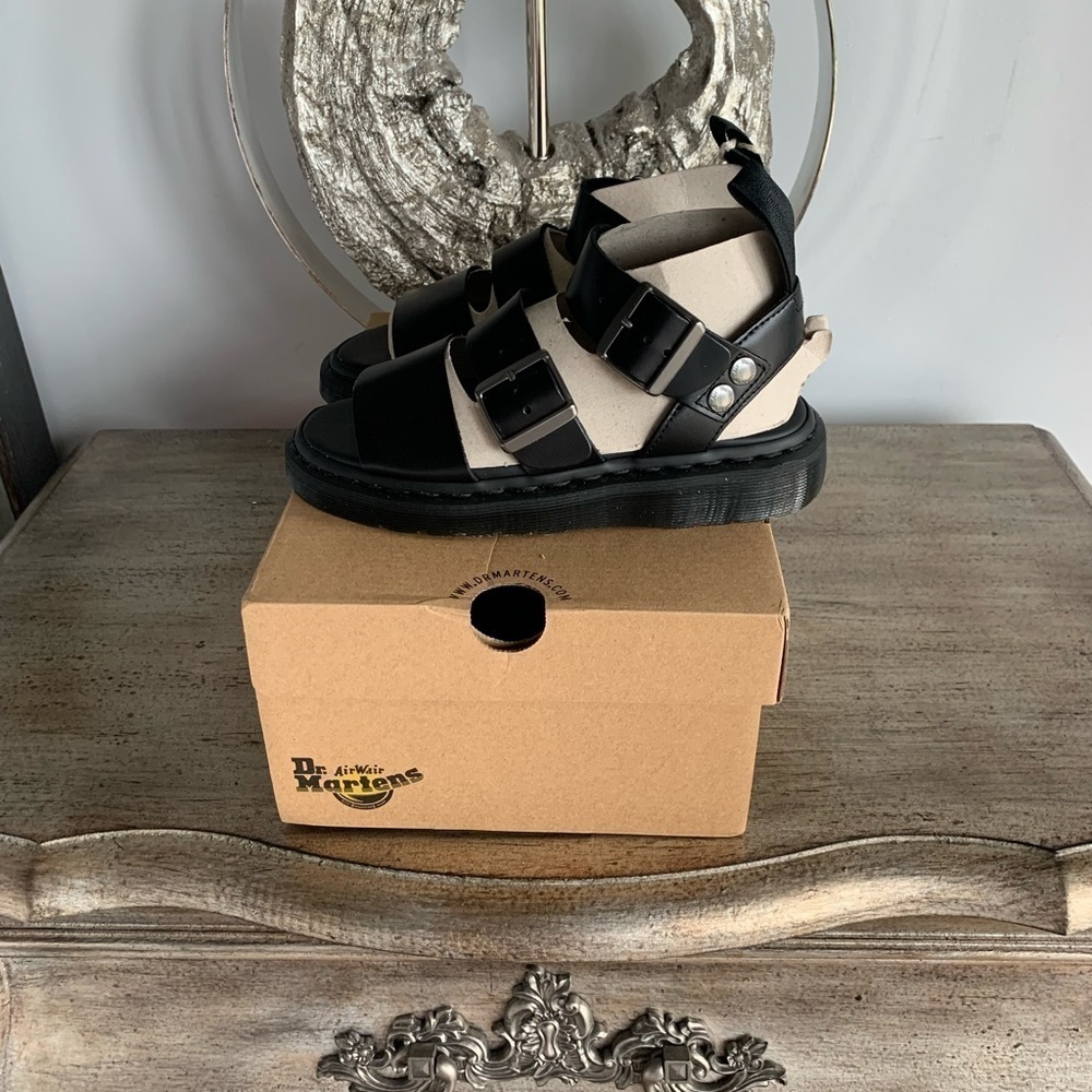 Dr Martens Shore Gryphon Strap Sandals - Picture 9 of 13